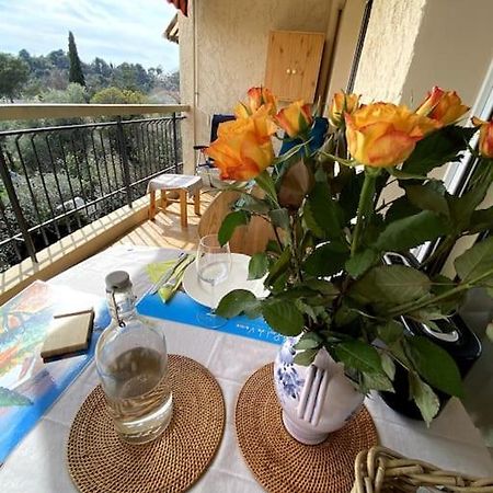 Logement Cosy, Situe Entre Ciel Et Mer Vence Ngoại thất bức ảnh
