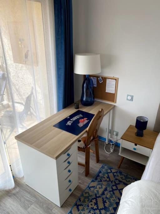 Logement Cosy, Situe Entre Ciel Et Mer Vence Ngoại thất bức ảnh